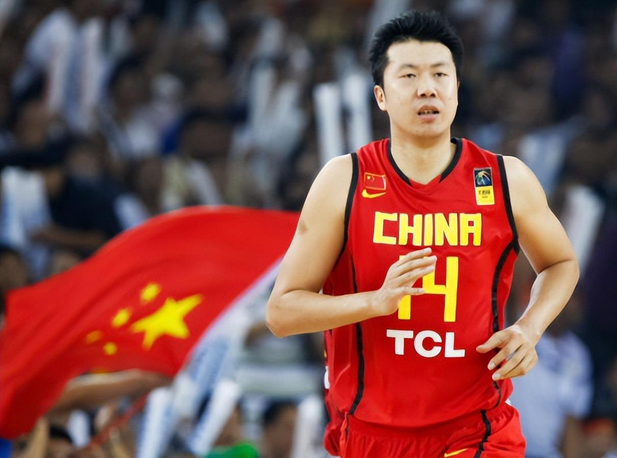 王治郅将着, 露了张子宇