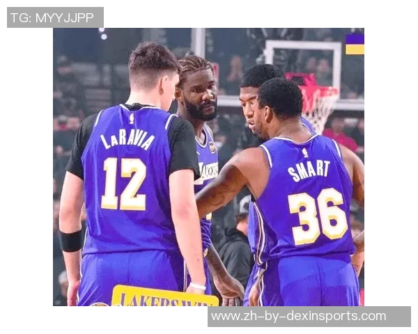 2002年西部首轮激战湖人逆转开拓者精彩回顾第二场比赛亮点分析